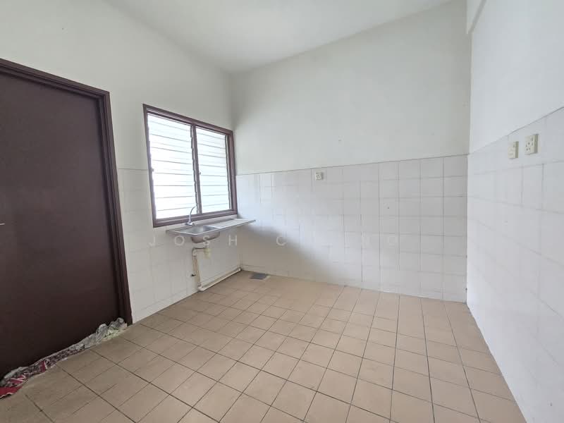 2-storey Terraced House for Rent in Putra Heights (Subang Jaya) - Josh Chong - Kitchen - PropertyGuru.com.my