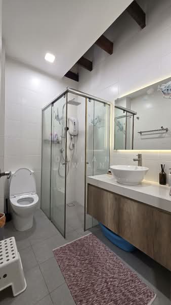 Terraced House for Sale in Subang Jaya (Selangor) - Dylan Kwan - Bathroom - PropertyGuru.com.my