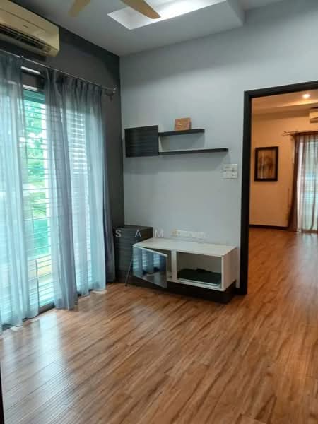 Rumah Teres 2 Tingkat untuk Dijual di Desa Bukit Perpaduan (Tambun) - Sam . - Living Room - PropertyGuru.com.my