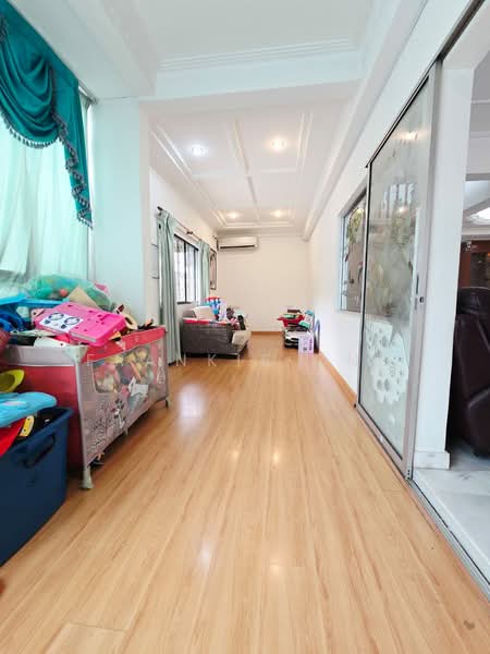 Rumah Teres 2 Tingkat untuk Dijual di Taman Midah (Cheras) - Frankie Ong - Living Room - PropertyGuru.com.my