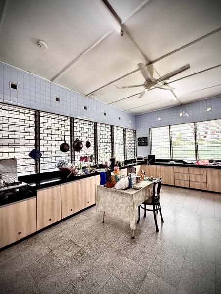 Bungalow for Sale in Pulau Tikus (Penang) - KK Kwok - Kitchen - PropertyGuru.com.my