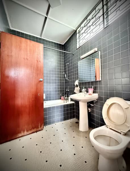 Bungalow for Sale in Pulau Tikus (Penang) - KK Kwok - Bathroom - PropertyGuru.com.my