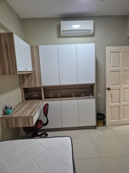 Kondominium untuk Disewa di Pertiwi Indah - Chloe Chan - Bedroom - PropertyGuru.com.my