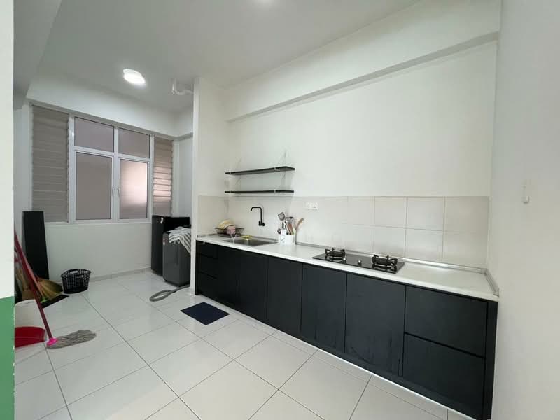 Kondominium untuk Disewa di Spectrum Residence (Alam Permai) - May Choo - Kitchen - PropertyGuru.com.my