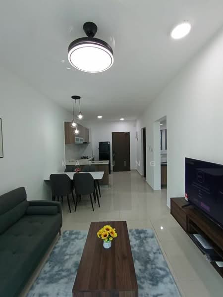 Servis Apartment untuk Disewa di Country Garden Central Park - Kai Jing - Living Room - PropertyGuru.com.my