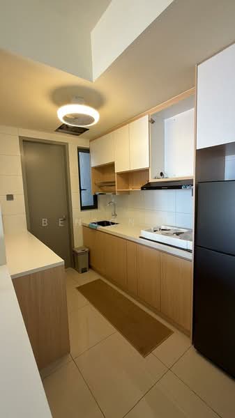 Servis Apartment untuk Disewa di The Era @ Duta North - Benson Ng - Kitchen - PropertyGuru.com.my