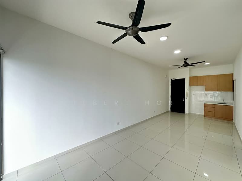 Servis Apartment untuk Disewa di Seasons Garden Residences - Gilbert Hor - Living Room - PropertyGuru.com.my