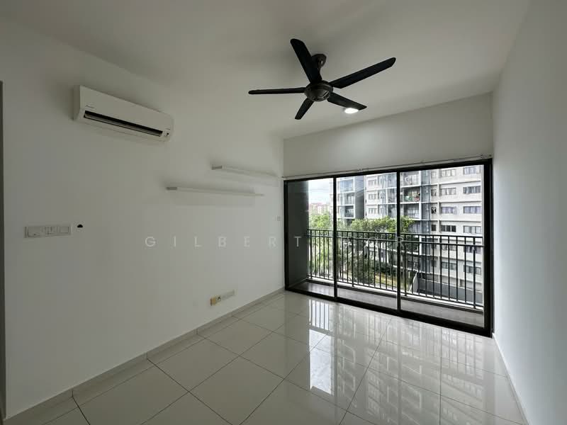 Servis Apartment untuk Disewa di Seasons Garden Residences - Gilbert Hor - Balcony - PropertyGuru.com.my