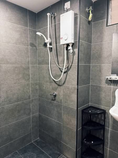 Service Residence for Rent at D'Tasek Residences (Tasek Impian) - Sze Lee - Bathroom - PropertyGuru.com.my