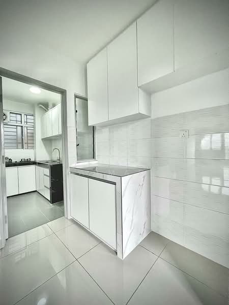 Service Residence for Rent at Sentrovue - Jaleela Banu Ahmad - Kitchen - PropertyGuru.com.my