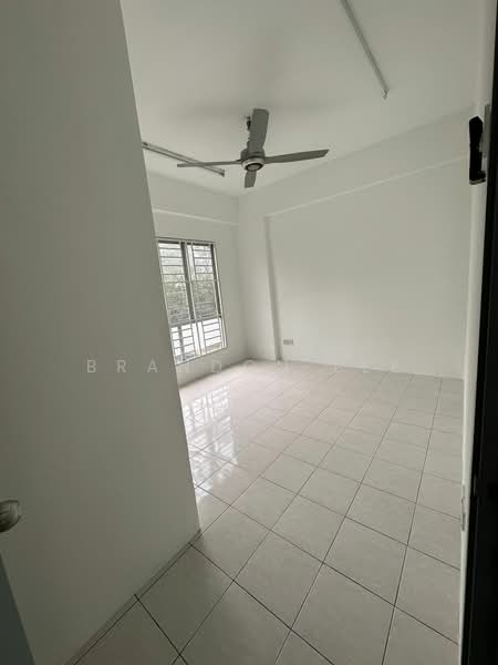 Pangsapuri untuk Dijual di Vista Mahkota - Brandon Lee - Interior - PropertyGuru.com.my