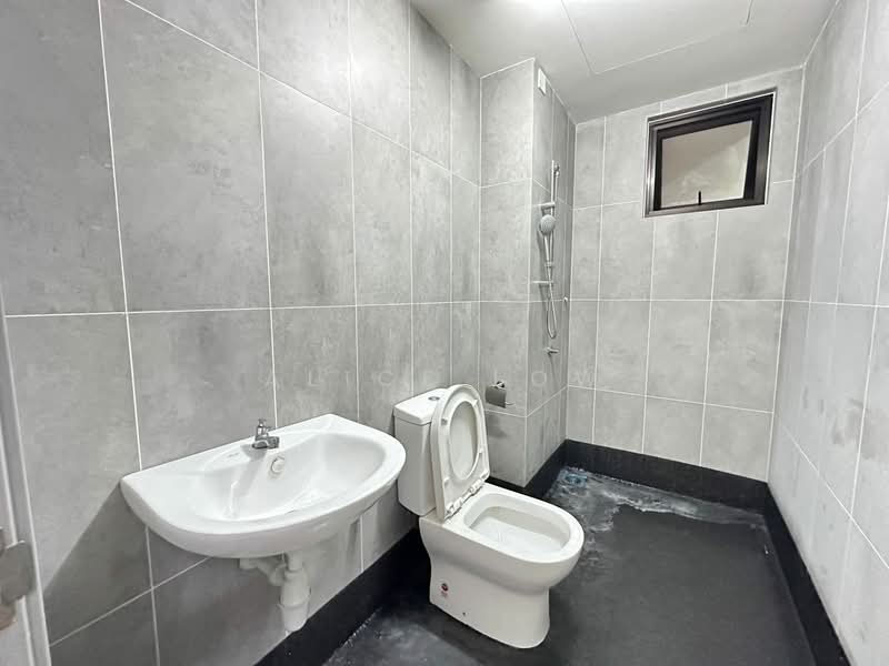 Condominium for Rent at Avia Plus, Bandar Country Homes - Alice Low - Bathroom - PropertyGuru.com.my