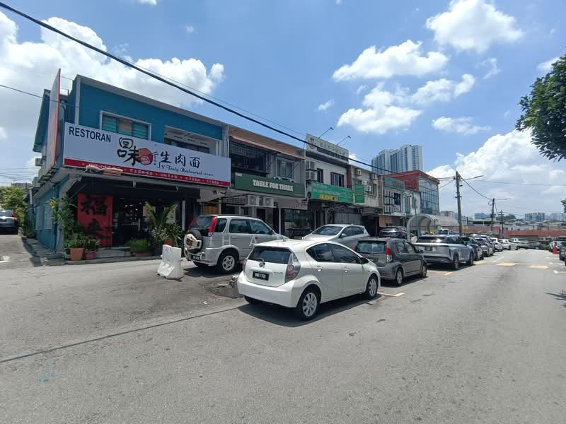 Kedai untuk Dijual di Taman Overseas Union (Taman Oug) (Jalan Klang Lama (Old Klang Road)) - Han . - Exterior - PropertyGuru.com.my