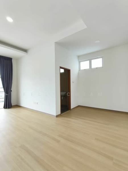 Semi-Detached House for Rent in Taman Austin Heights (Tebrau) - Kelly Chiam - Bedroom - PropertyGuru.com.my