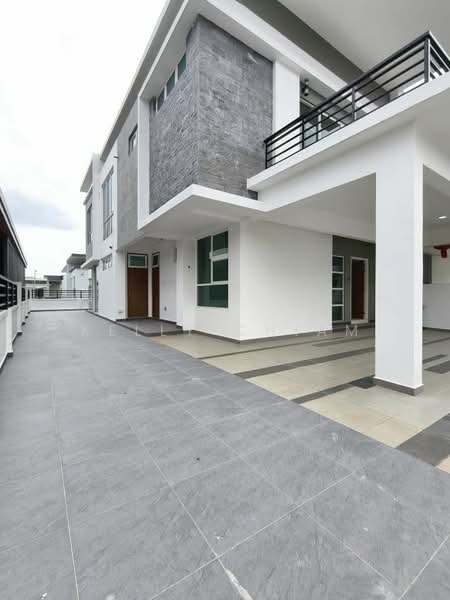Semi-Detached House for Rent in Taman Austin Heights (Tebrau) - Kelly Chiam - Exterior - PropertyGuru.com.my