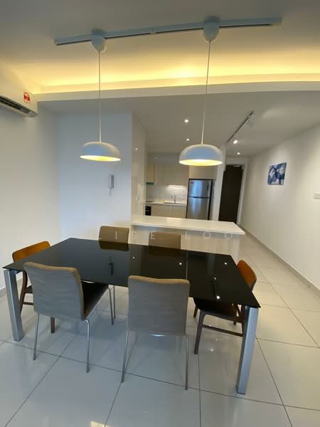 Kondominium untuk Disewa di Vivo Residential Suites - Elise Loo - Dining Room - PropertyGuru.com.my