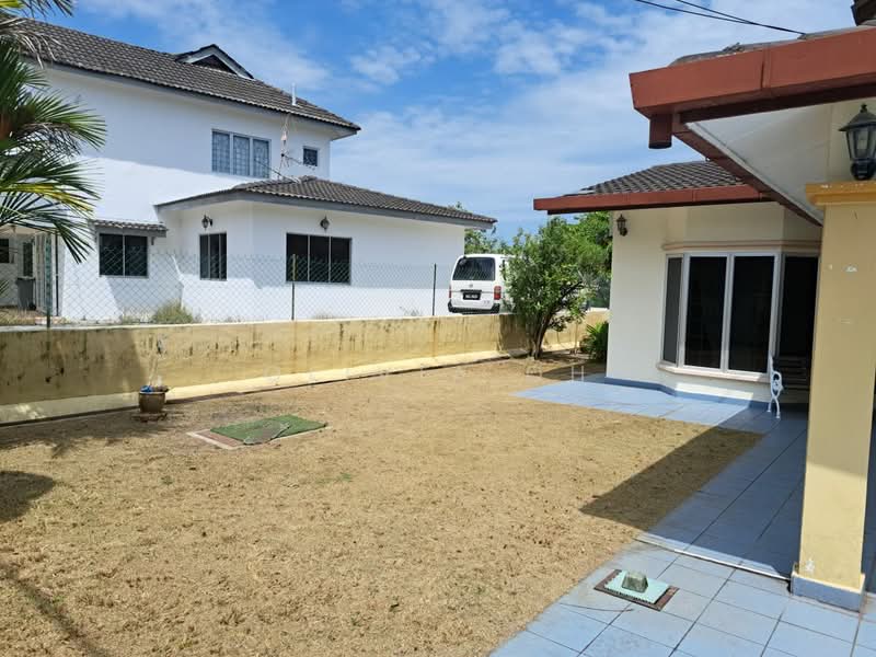 Semi-Detached House for Sale in Rasah Kemayan (Seremban 2) - OLIVIA OH - Exterior - PropertyGuru.com.my