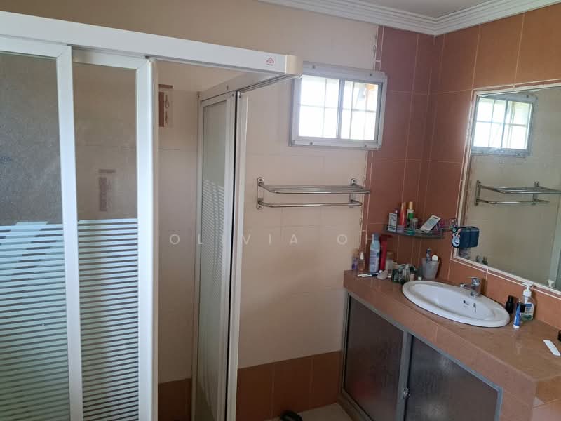 Semi-Detached House for Sale in Rasah Kemayan (Seremban 2) - OLIVIA OH - Bathroom - PropertyGuru.com.my