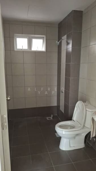 Servis Apartment untuk Disewa di One 49 Residence - Alfred Yap - Bathroom - PropertyGuru.com.my