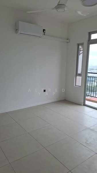 Servis Apartment untuk Disewa di One 49 Residence - Alfred Yap - Balcony - PropertyGuru.com.my
