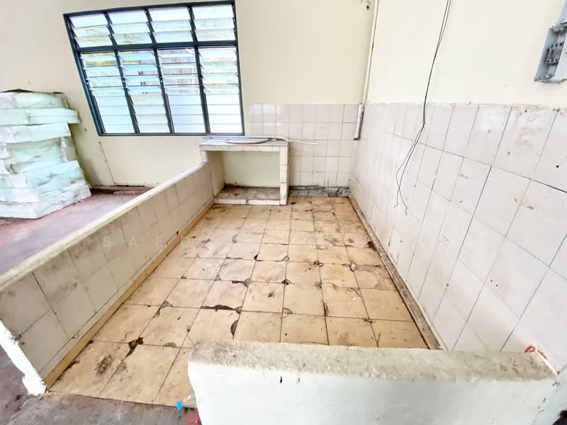 Gudang untuk Disewa di Benut (Johor) - Saedah Napisah - Interior - PropertyGuru.com.my