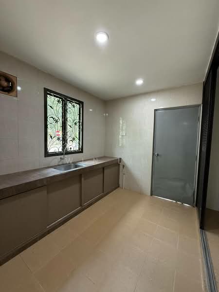 1-storey Terraced House for Sale in Taman Air Biru (Pasir Gudang) - Win Lim - Kitchen - PropertyGuru.com.my