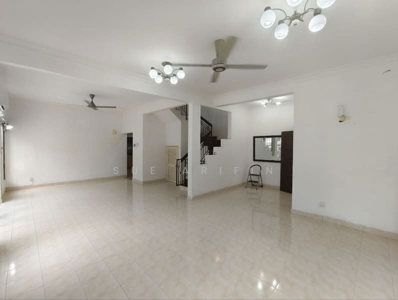 Rumah Teres 2.5 Tingkat untuk Dijual di Putrajaya (Putrajaya) - Sue Arifin - Living Room - PropertyGuru.com.my