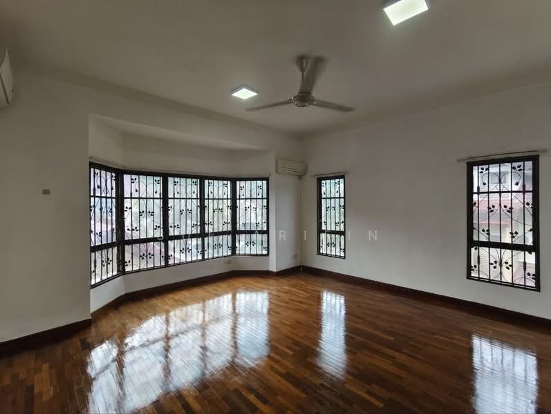 Rumah Teres 2.5 Tingkat untuk Dijual di Putrajaya (Putrajaya) - Sue Arifin - Living Room - PropertyGuru.com.my