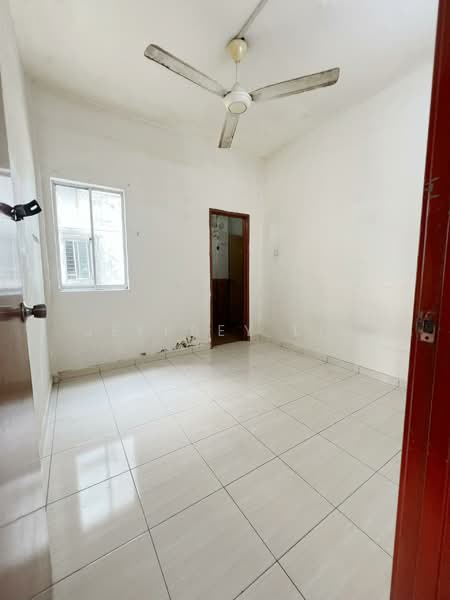 Pangsapuri untuk Dijual di Larkin Indah - Jeffrey Lim - Interior - PropertyGuru.com.my