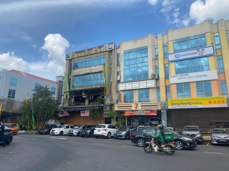 Shop for Rent in Bandar Puteri Puchong (Puchong) - Zhi How Jeow - Exterior - PropertyGuru.com.my