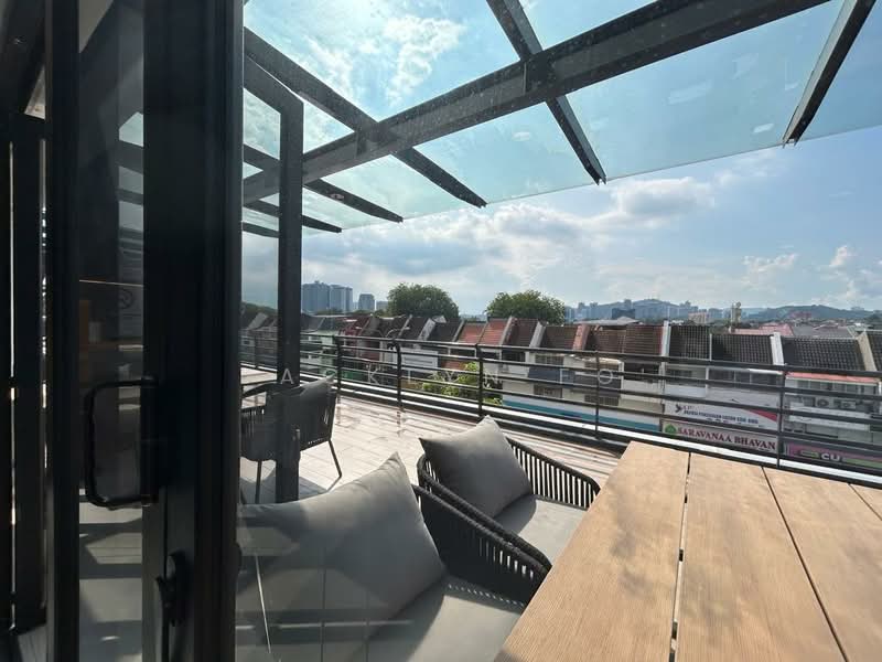 Kedai / Pejabat untuk Disewa di Taman Tun Dr Ismail (Kuala Lumpur) - Li Ying Fo - Balcony - PropertyGuru.com.my