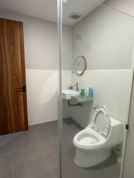 Apartment for Sale at The Echelon - Jasmine Tiaw - Bathroom - PropertyGuru.com.my