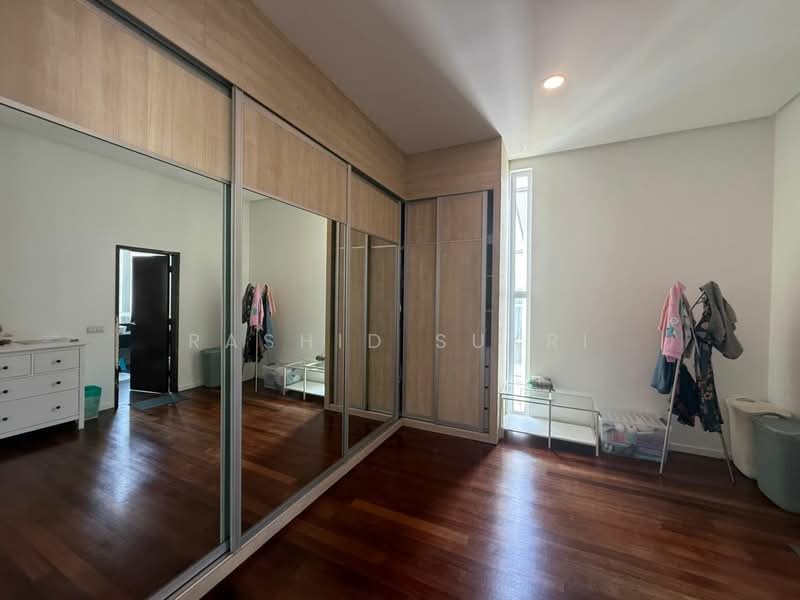 Bungalow for Sale in Ampang Jaya (Ampang) - Rashid Sukri - Bedroom - PropertyGuru.com.my