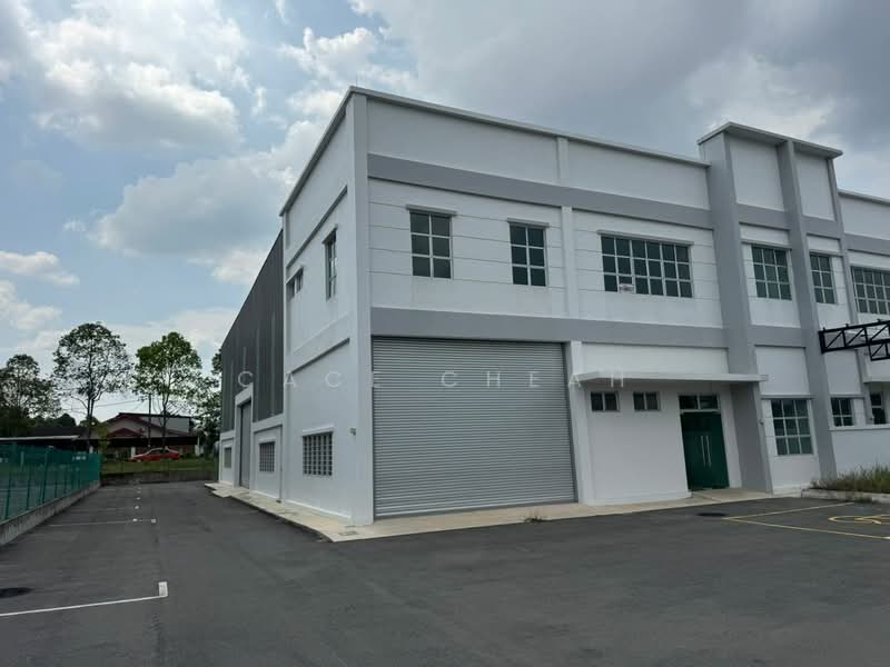 Factory for Rent in Taman Perindustrian Senai (Senai) - Cace Cheah - Exterior - PropertyGuru.com.my
