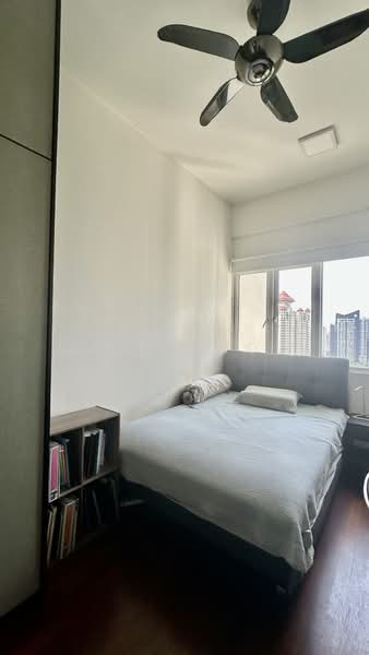 Kondominium untuk Dijual di Pavilion Hilltop - Alice Moo - Bedroom - PropertyGuru.com.my