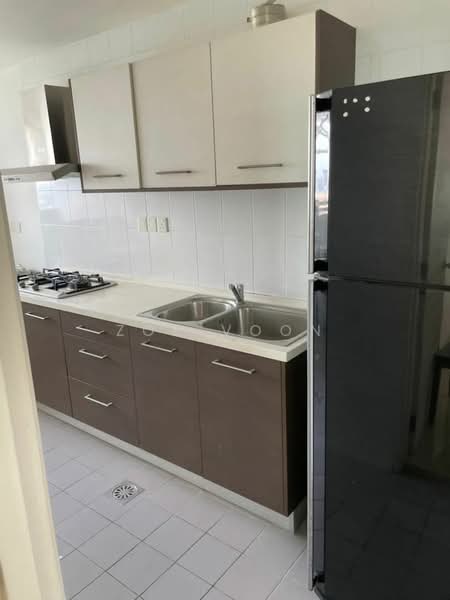 Condominium for Rent at Ujana Executive Apartment - Zoe Voon - Kitchen - PropertyGuru.com.my