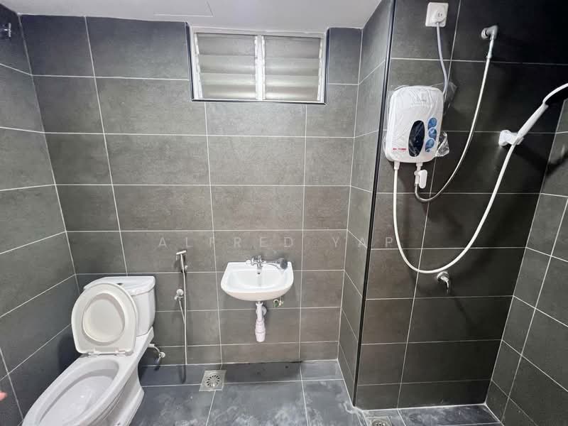 Service Residence for Rent at Midas @ Seri Alam - Alfred Yap - Bathroom - PropertyGuru.com.my