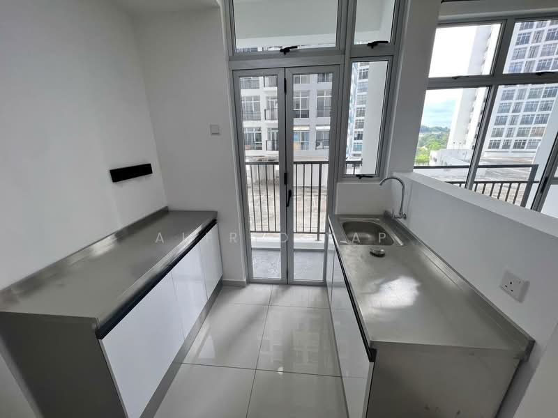 Service Residence for Rent at Midas @ Seri Alam - Alfred Yap - Kitchen - PropertyGuru.com.my