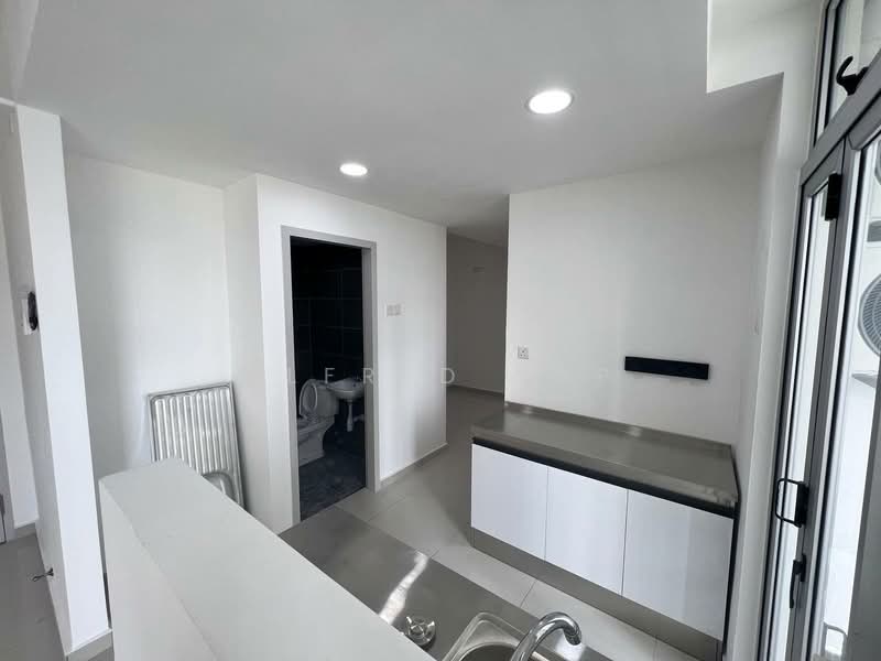 Service Residence for Rent at Midas @ Seri Alam - Alfred Yap - Kitchen - PropertyGuru.com.my