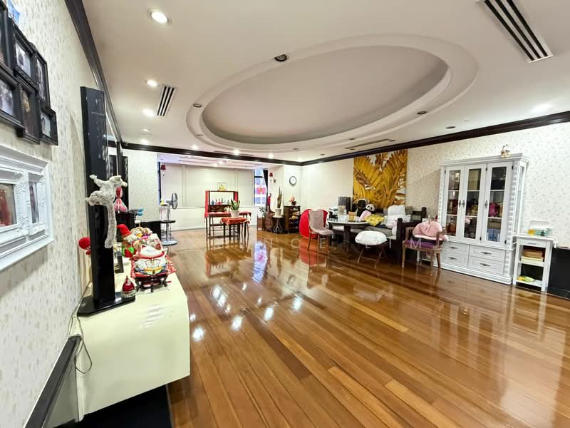 Service Residence for Sale at 3 Kia Peng - Lawrence Lim - Living Room - PropertyGuru.com.my