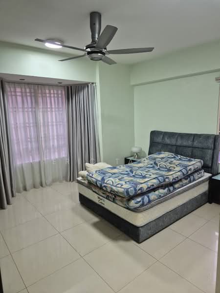 Kondominium untuk Disewa di Pertiwi Indah - Eric Tang - Bedroom - PropertyGuru.com.my