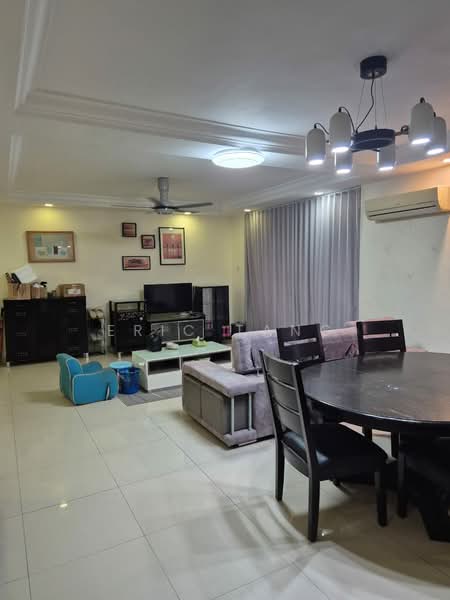 Kondominium untuk Disewa di Pertiwi Indah - Eric Tang - Living Room - PropertyGuru.com.my