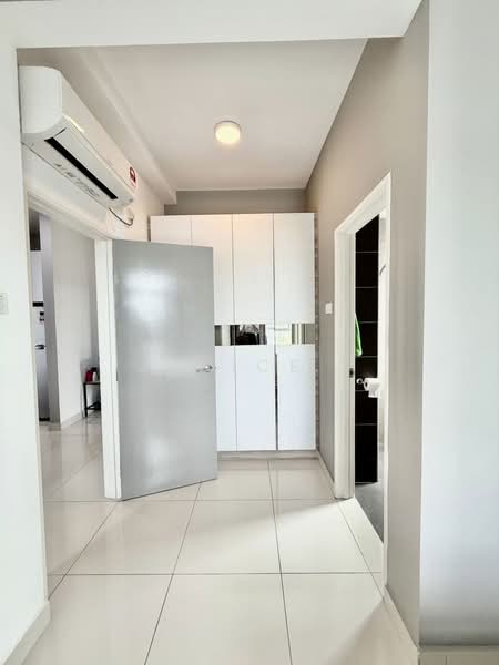 Service Residence for Sale at D'Lagoon Luxury Apartment - Janice . - Interior - PropertyGuru.com.my