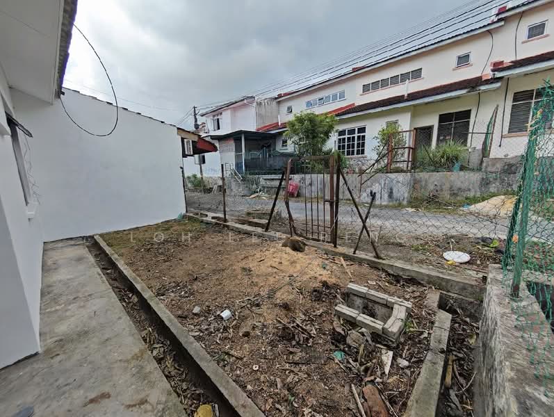 2-storey Terraced House for Sale in Taman Impian Jaya (Senai) - Loh Lee Peng - PropertyGuru.com.my