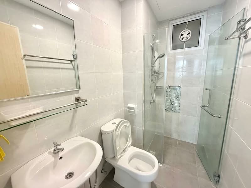 Kondominium untuk Disewa di i-Santorini - Landy Bong - Bathroom - PropertyGuru.com.my