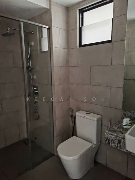 Kondominium untuk Disewa di South Brooks - Keegan Soh - Bathroom - PropertyGuru.com.my