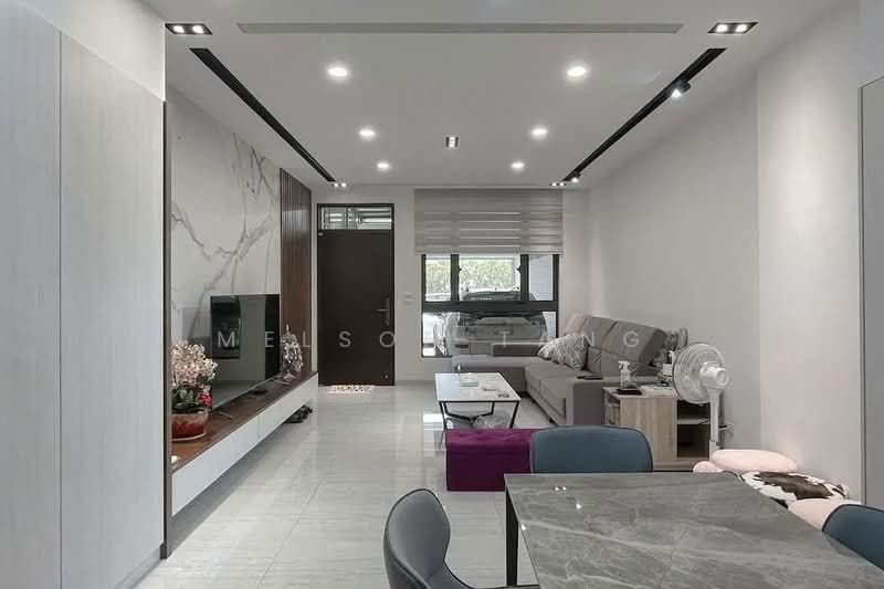 Service Residence for Sale at Hugoz Suites - Melson Tang - PropertyGuru.com.my