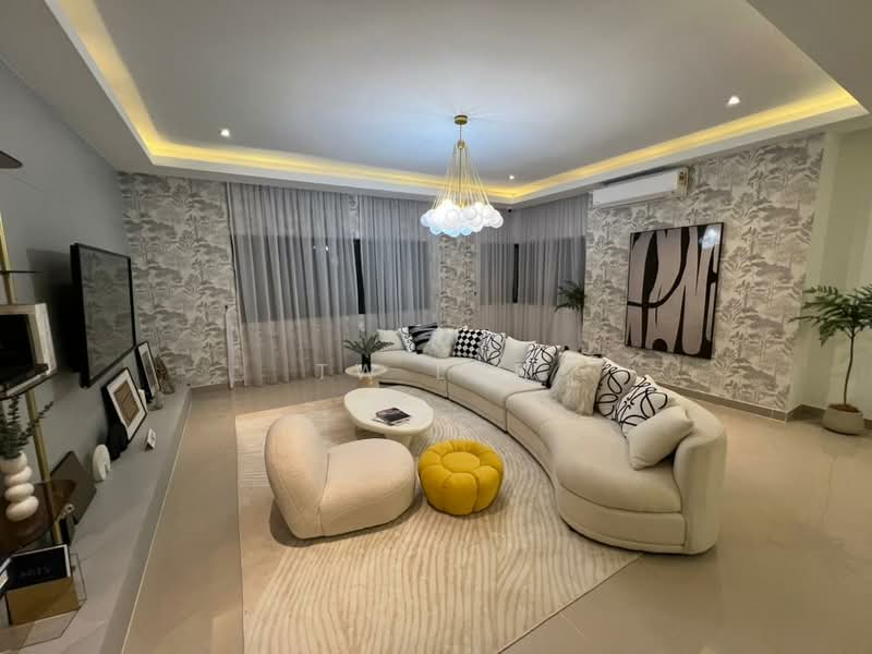 Pangsapuri untuk Dijual di Radium Adesa - Tw Lun - Living Room - PropertyGuru.com.my