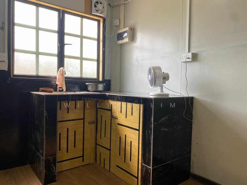 Rumah Teres 1 Tingkat untuk Disewa di Taman Pelangi (Parit Jawa) - William Lim - Kitchen - PropertyGuru.com.my