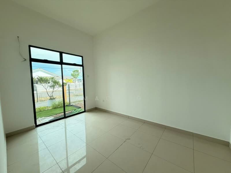 2-storey Terraced House for Rent in Tanjong Minyak (Melaka) - Macy G - Interior - PropertyGuru.com.my